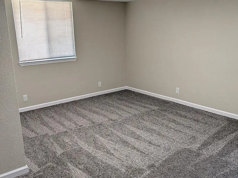 2158 Branstetter Ln — Photo 7