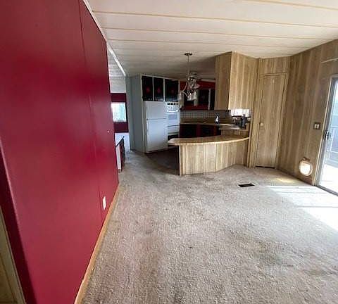 4th image of 1506 Oak Dr Space 83