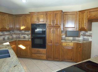 3102 Rockwood Rd, Enid, OK 73703