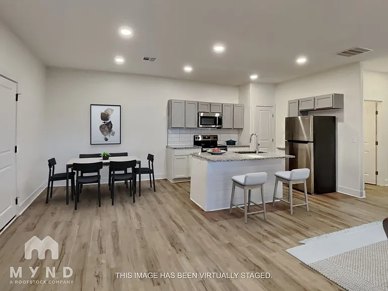 5790 E Bristol Cir #5790 — Photo 3
