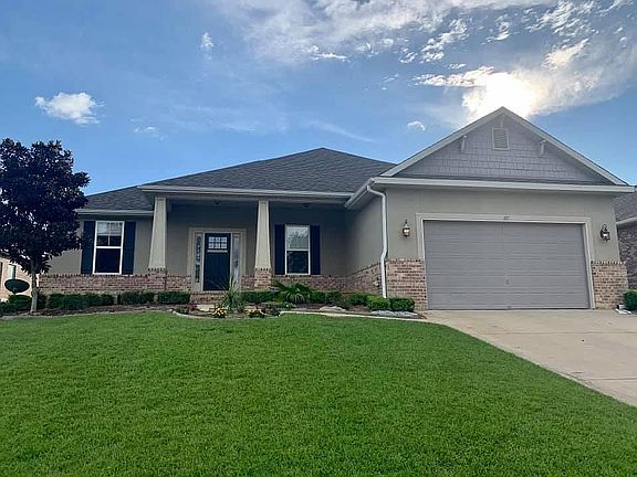 2nd image of 107 Alicia Dr