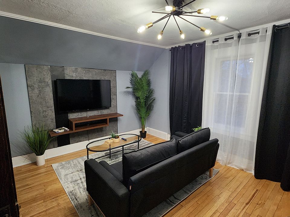 1st image of 2936 W 12th St Unit 2