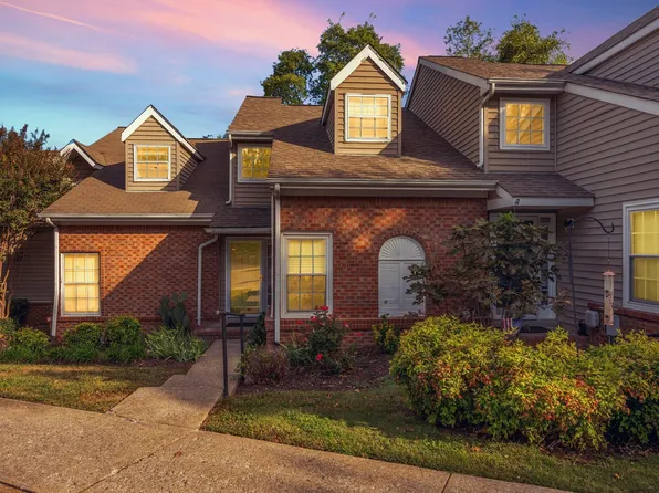 5236 Village Way, Nashville, TN 37211