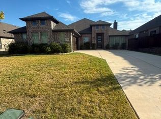 3010 Holland Ln, Midlothian, TX 76065