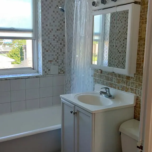 3121 W Foster Ave #3 — Photo 10