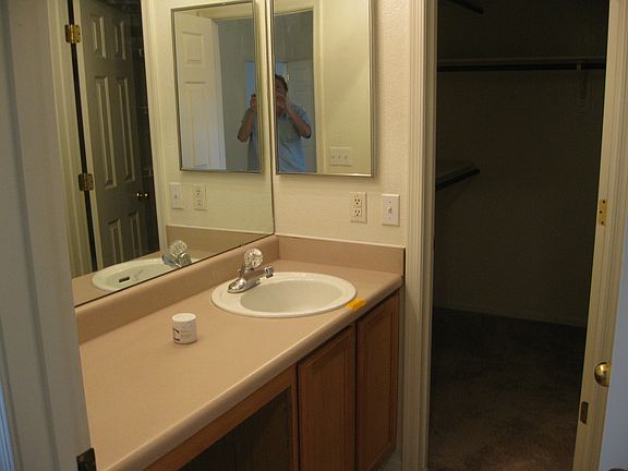 3rd image of 2414 E Mortar Pestle Dr