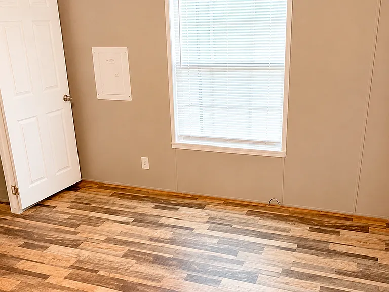 Silverstone Manufactured Home Community — Photo 9