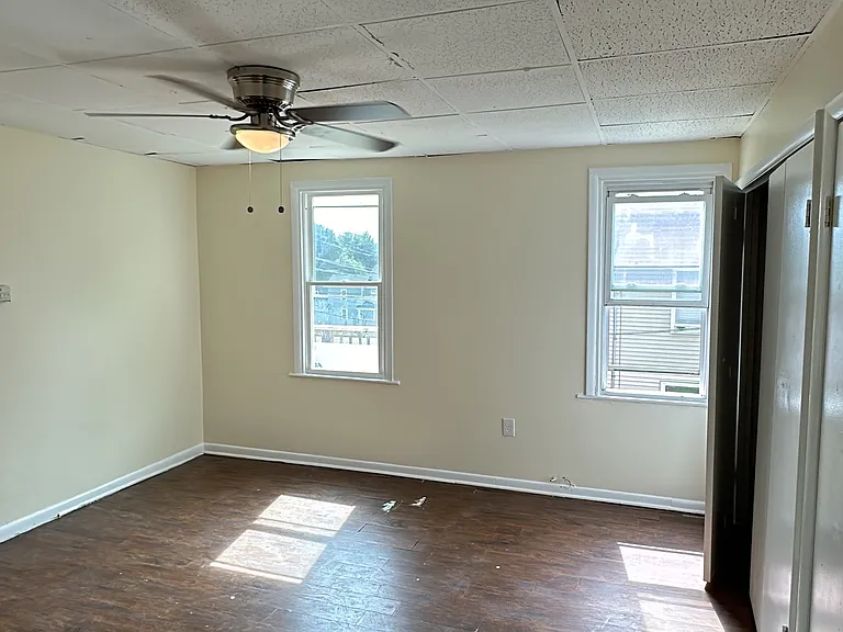 323 Union St #2 — Photo 5