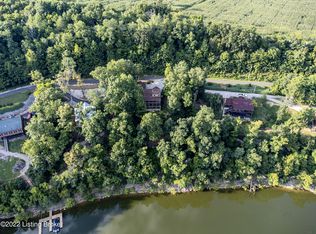 525 N Riverbend Rd, Leitchfield, KY 42754