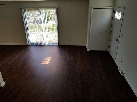 5th image of 9997 Independence Dr #8C