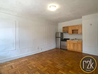 Rented by Realty 2000 Corp