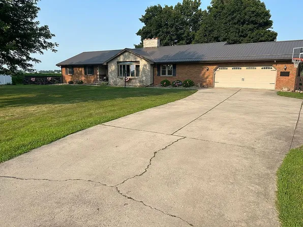 915 N Warpole St, Upper Sandusky, OH 43351
