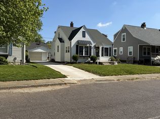1009 E Elmhurst Ave, Peoria, IL 61603