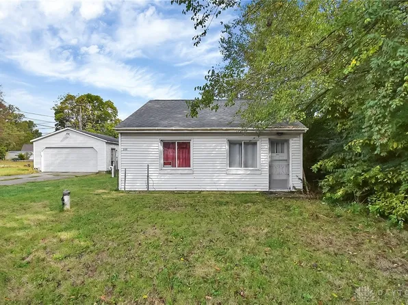 340 Queen Rd, Medway, OH 45341