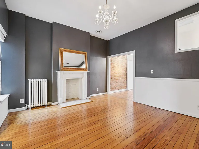 2206 E Baltimore St — Photo 10