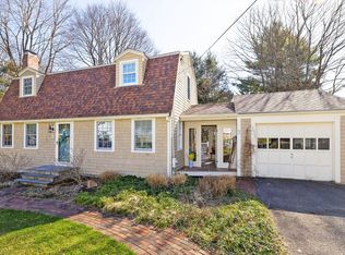 3 Hoover Rd, Hingham, MA 02043
