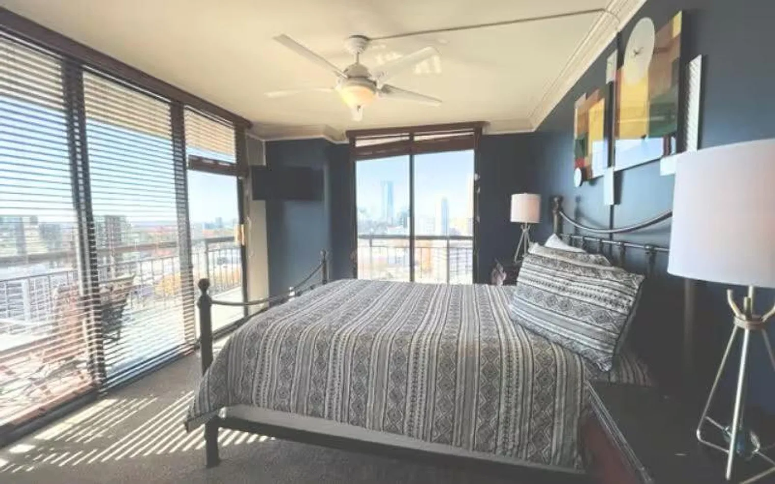 1 bed, 2.0 bath, $4,749 — Photo 3