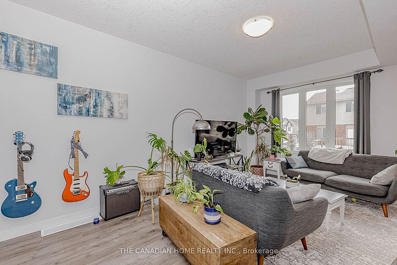 London Townhouse for rent - 3 Bedrooms — photo 8