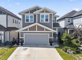 9432 229th St NW, Edmonton, AB T5T7B3