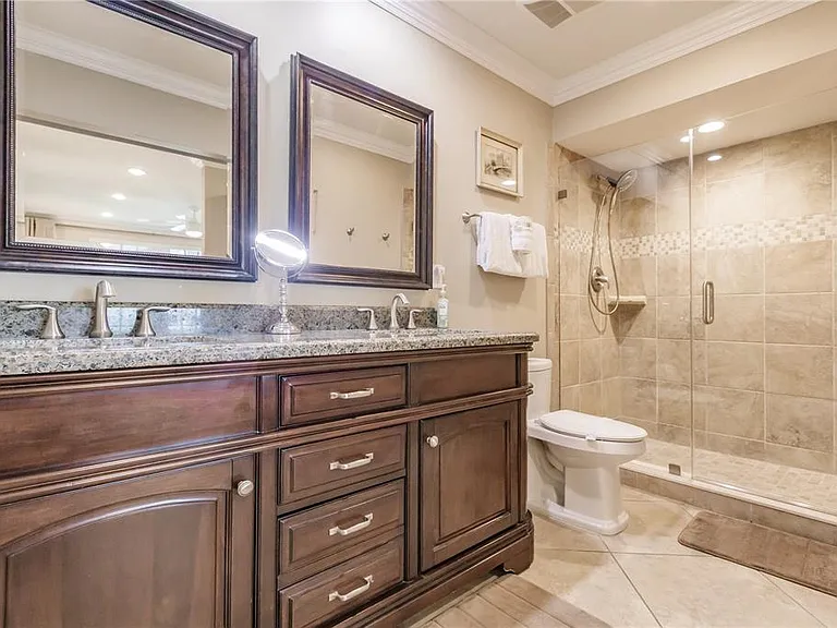 1055 W Peppertree Dr #606AA — Photo 24