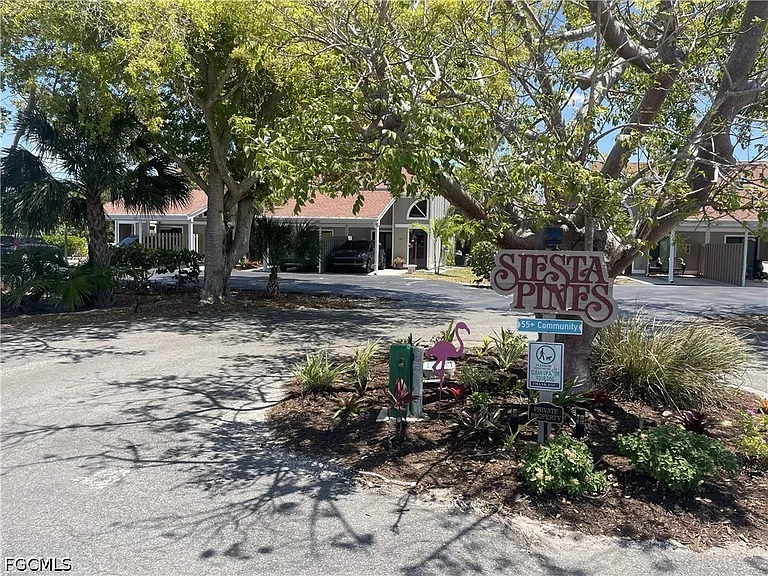13502 Siesta Pines Ct #402 — Photo 2