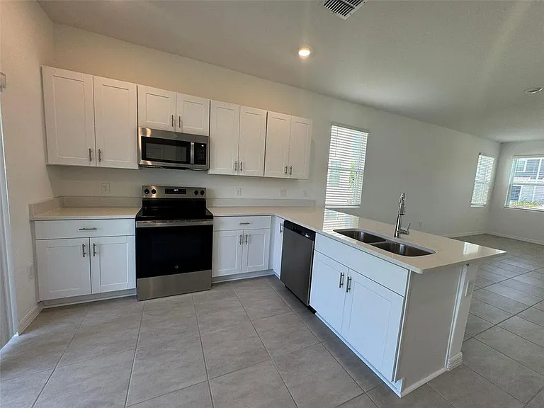 3133 Skyline Loop — Photo 21