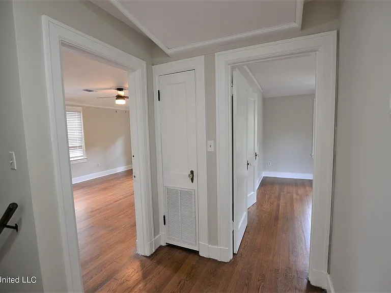 4220 Council Cir — Photo 23