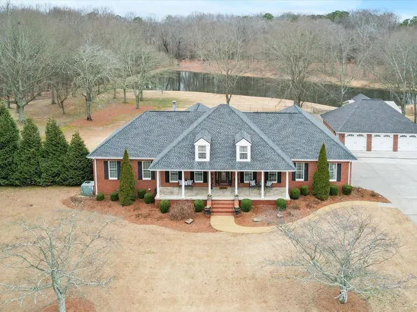 2048 S Broad St, Albertville, AL 35950
