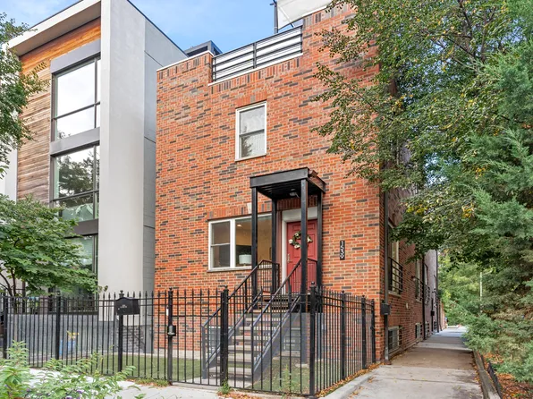 1758 W Pierce Ave, Chicago, IL 60622