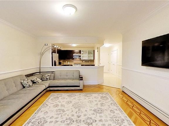 3rd image of 2569 Ocean Ave APT 3A