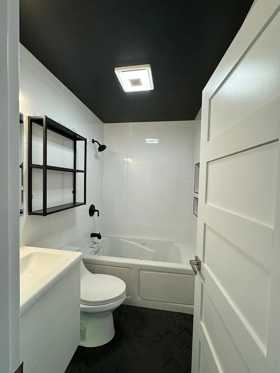 Building Photo - 107 Bunnell St #2