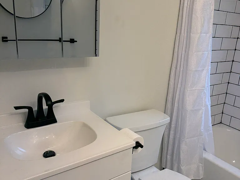 1078 Palafox Dr — Photo 10