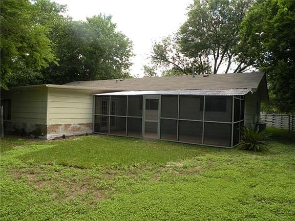 5th image of 9502 Oriole Dr