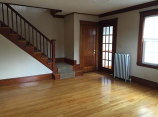 37 Oak St, Wakefield, MA 01880