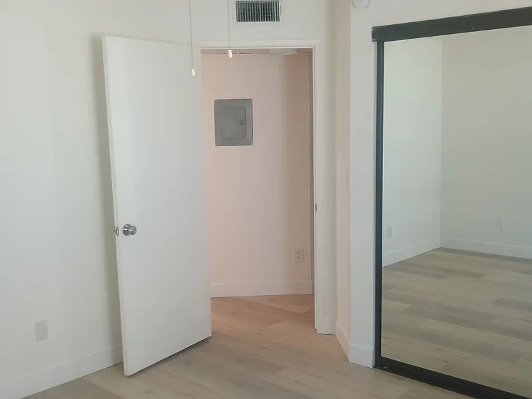 460 Myrtle St #227 — Photo 8