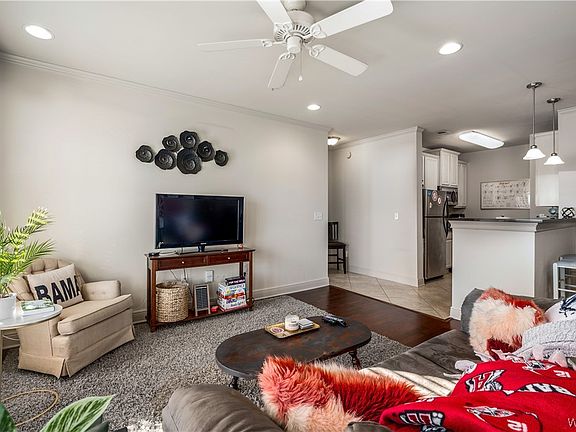 3rd image of 700 15th St Unit 2403