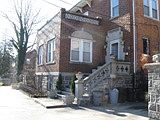 2nd image of 2315 Seymour Ave