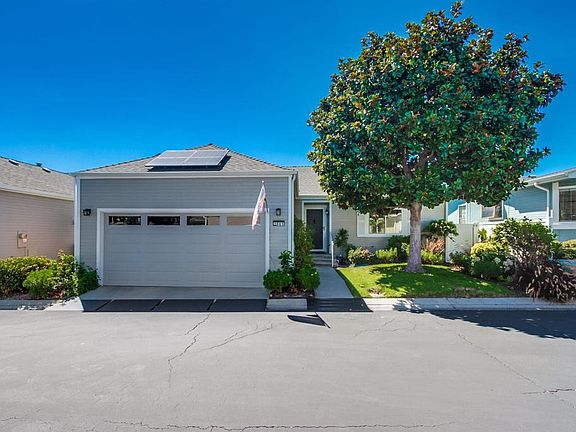 2nd image of 3563 Turquoise Ln