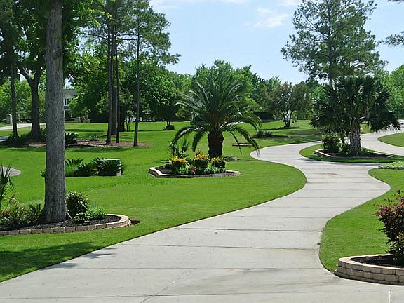 3rd image of 18756 Palm Beach Blvd