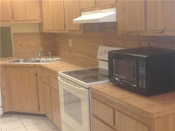 Home For Sale In MISTY LAKE SOUTH CONDO PH