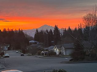 2425 Nicholas Dr, Ferndale, WA 98248