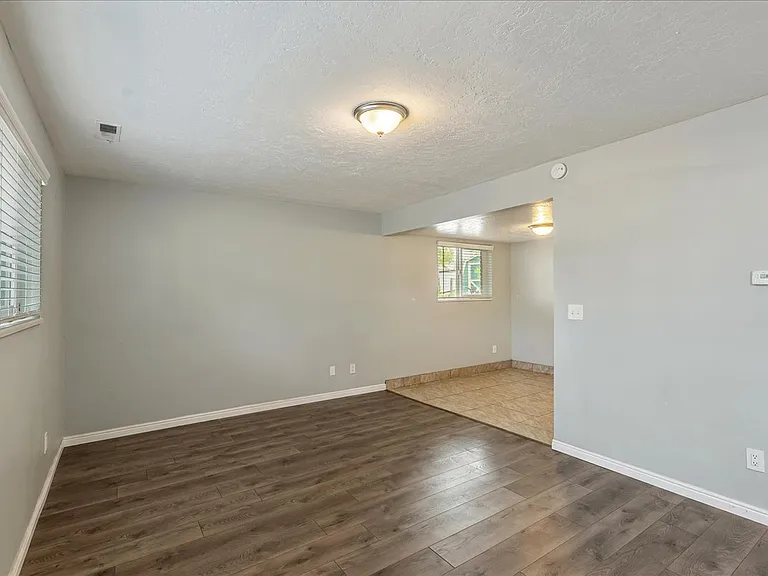 37 W 600 North St — Photo 5