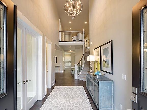 2nd image of 20920 SE 18th Pl