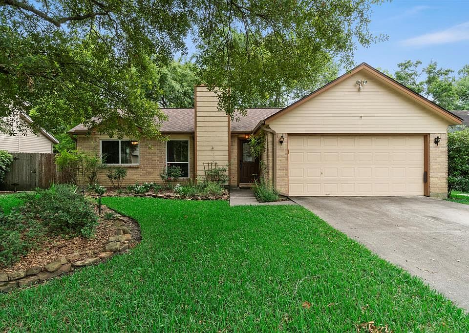 1st image of 22519 August Leaf Dr