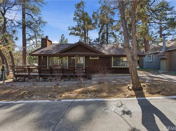 44667 Barton Ln, Sugarloaf, CA 92386