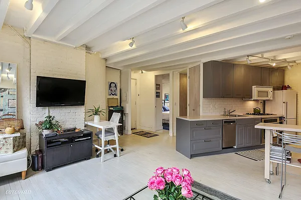 Sold by Corcoran | media 2