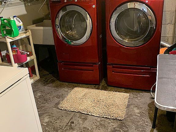 Downstairs laundry room