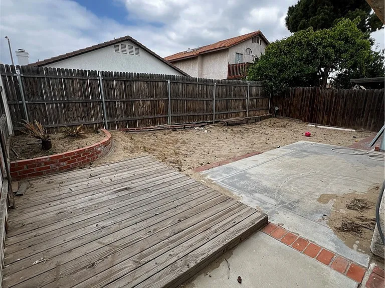 1195 Bautista Ln — Photo 28