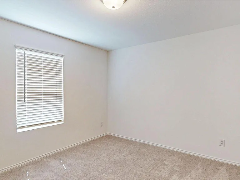 4536 Benham Dr — Photo 26
