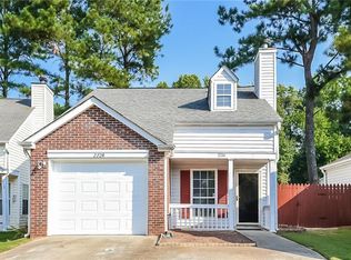2724 Saint Charles Ln NW, Kennesaw, GA 30144